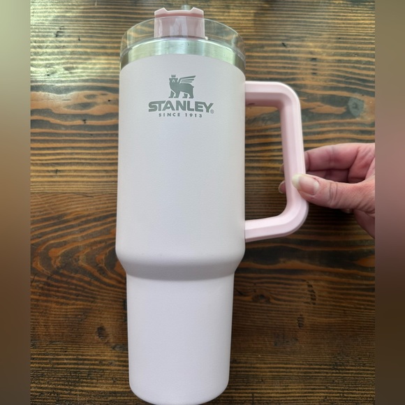 NEW Engraved Stanley Quencher 40 oz Cup w Handle Big Sister Petal Pink - Picture 4 of 4
